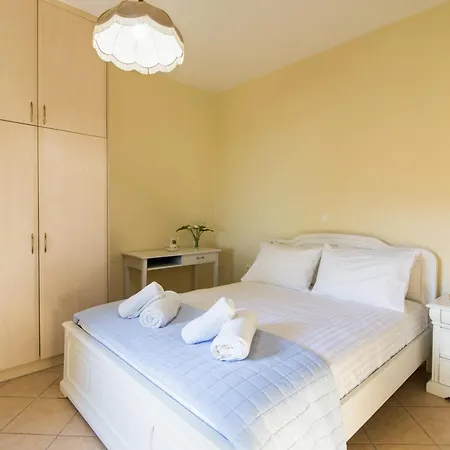 Kaizer Beach House Апартаменты